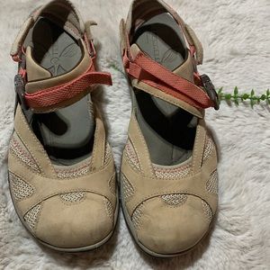 Merrell Performance Footwear Sandals Tan/Pink 10